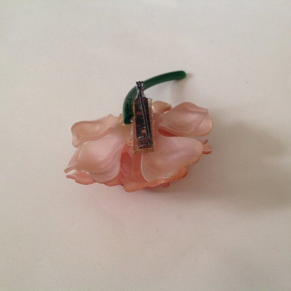 Vintage Celluloid Pearlescent Flower Brooch - Picture 4 of 6